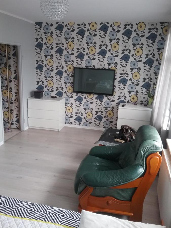 Apartament W Centrum Koszalin Bagian luar foto
